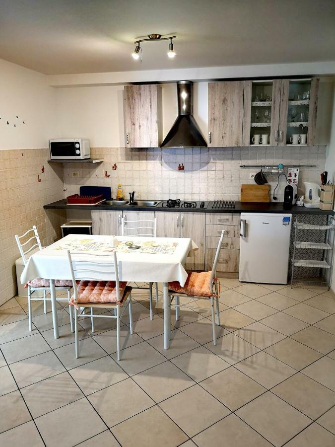 Apartman Olga Umag Eksteriør billede